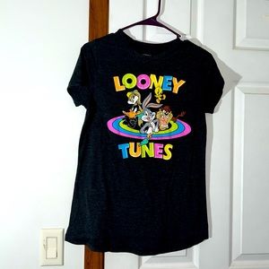 Looney Toons tee